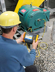 Troubleshooting with the Fluke 810 Vibration Tester