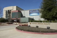 캘리포니아 주 로렌스 리버모어 국립 연구소의 국립핵융합시설(NIF).