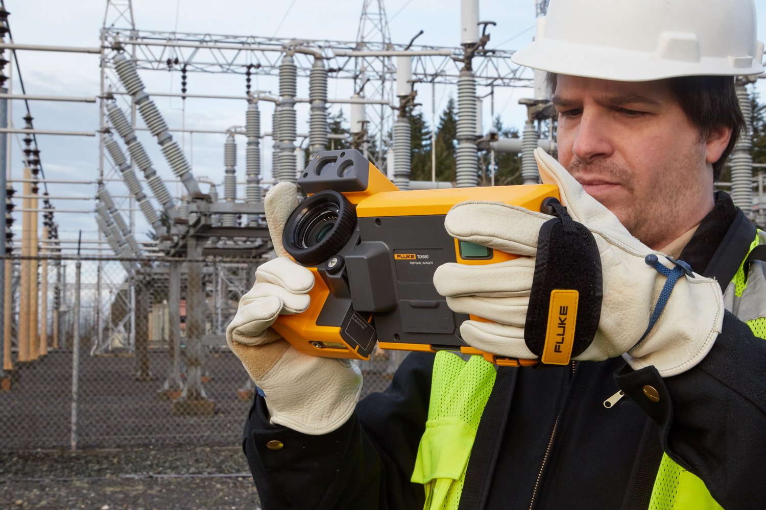 De Fluke TiX580-warmtebeeldcamera in een verdeelsubstation gebruiken