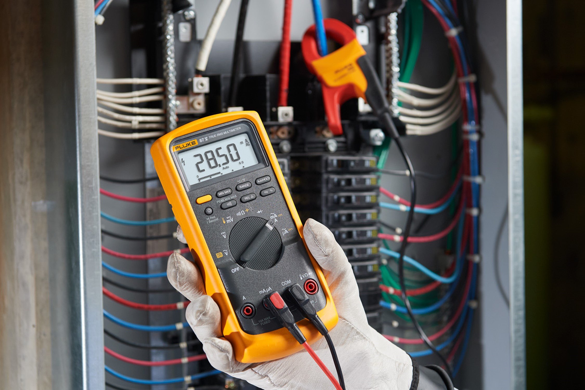 Understanding the basics of digital multimeter calibration