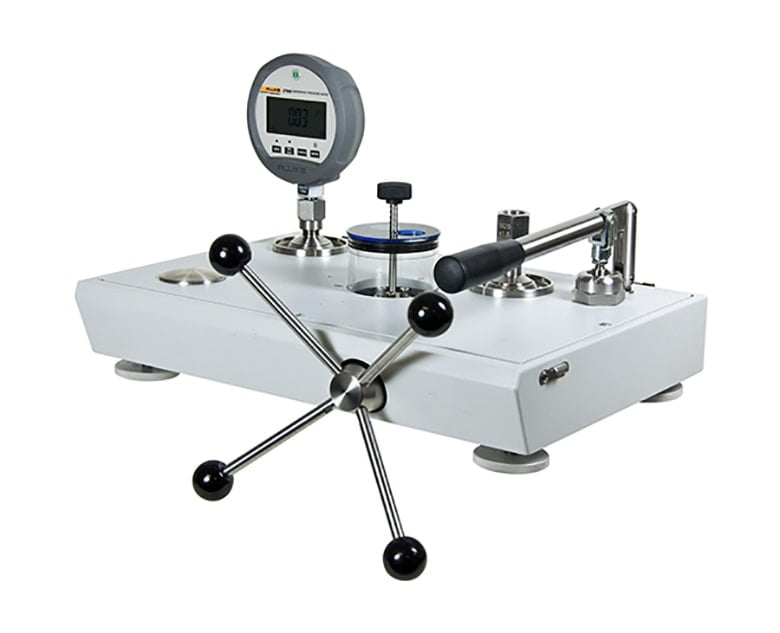 Pressure Calibrator with Gauge