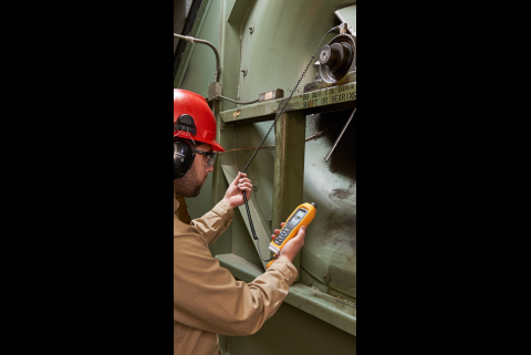 Want to be more proactive? Add route-based vibration to your technician’s toolkit | Fluke