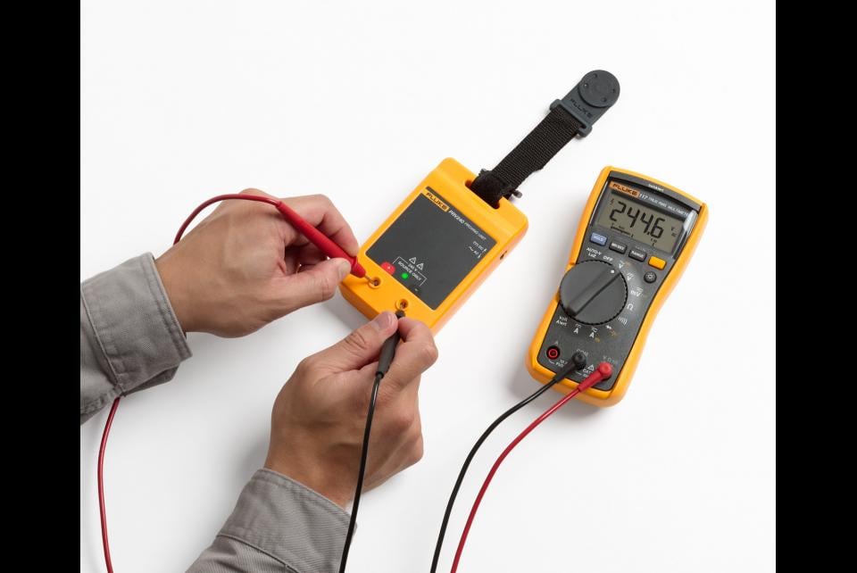 How to Measure Capacitance with a Digital Multimeter Fluke