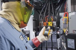 Texas Power Consultant Keeps Uninterruptible Power Supplies Up and Running