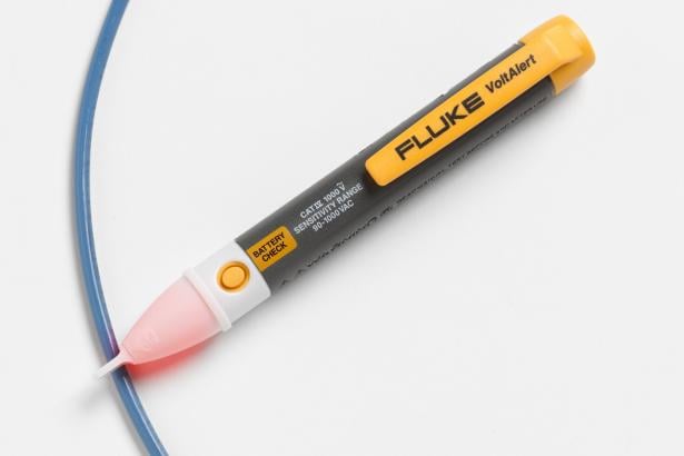 Inductive store voltage tester