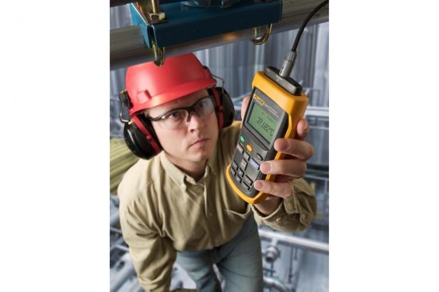 Fluke Calibration 1523 Handheld Thermometer Readout