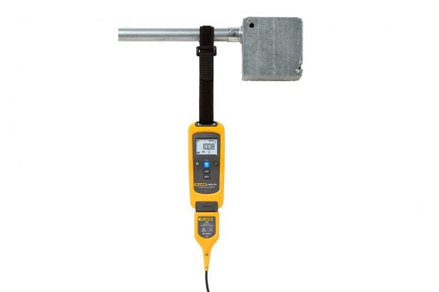 Fluke a3004 FC Wireless 4-20 mA DC Clamp Meter | Fluke