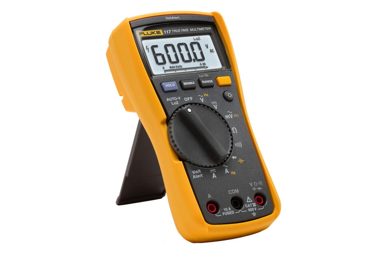 Kit de multímetro Fluke 117 + 8 herramientas aisladas a 1000 V Fluke