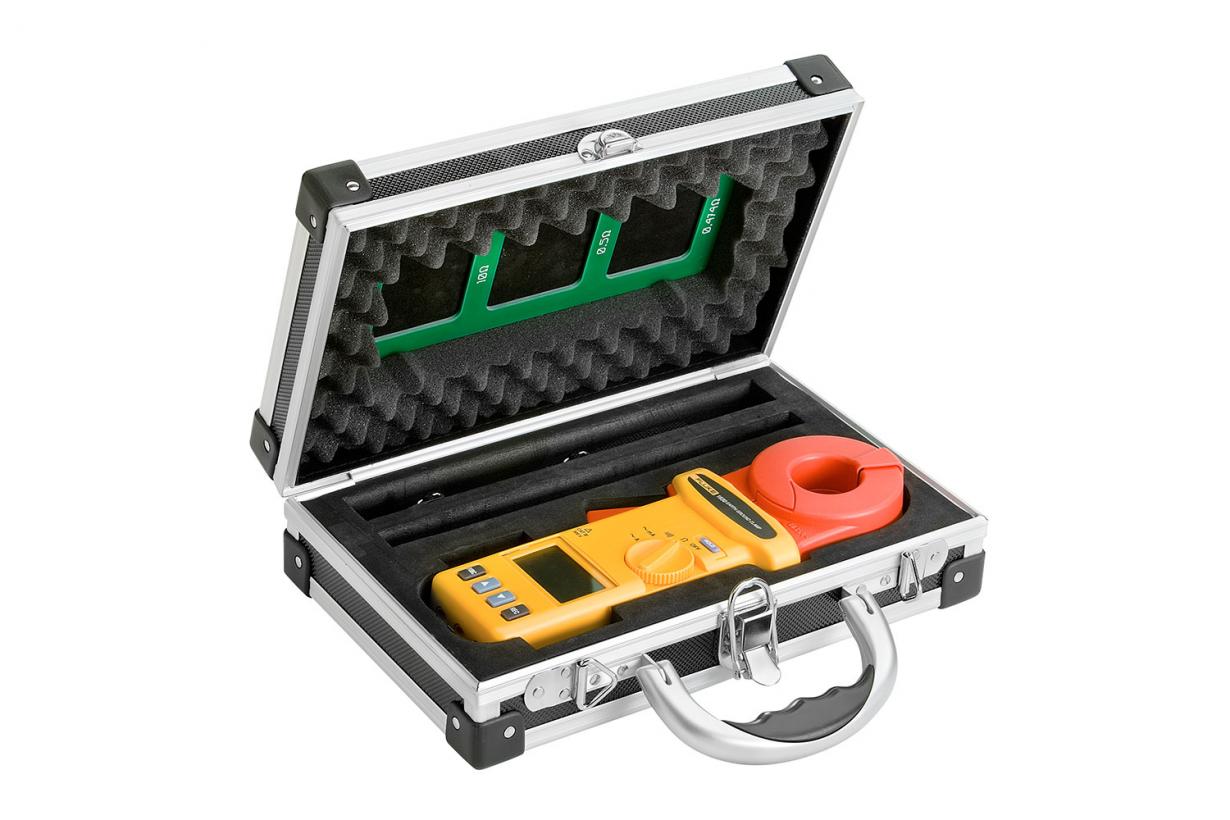 Fluke 1630 Ground Resistance Meter Fluke