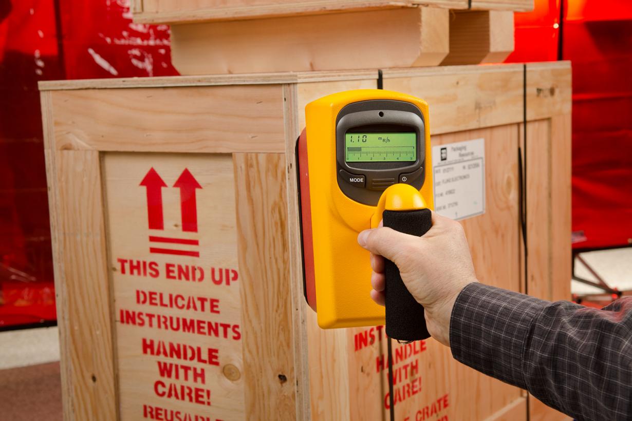 Fluke 481 Radiation Detection Meter Fluke